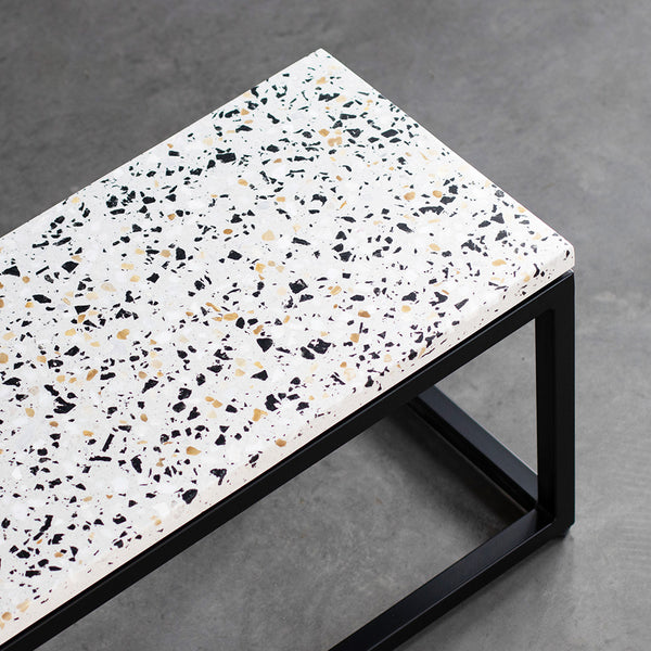 Banco Hertz | Concreto e Granilite