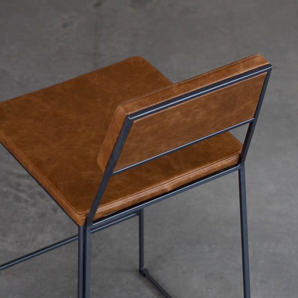 Banqueta Hooke com Encosto