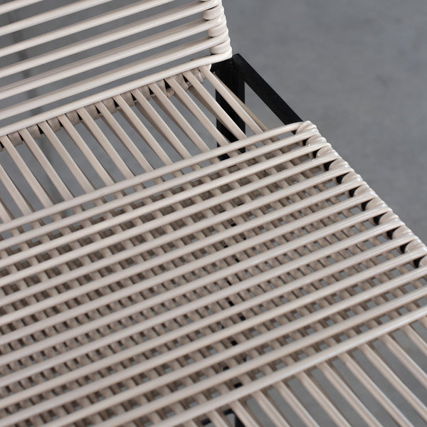Banqueta Hooke Espaguete PVC