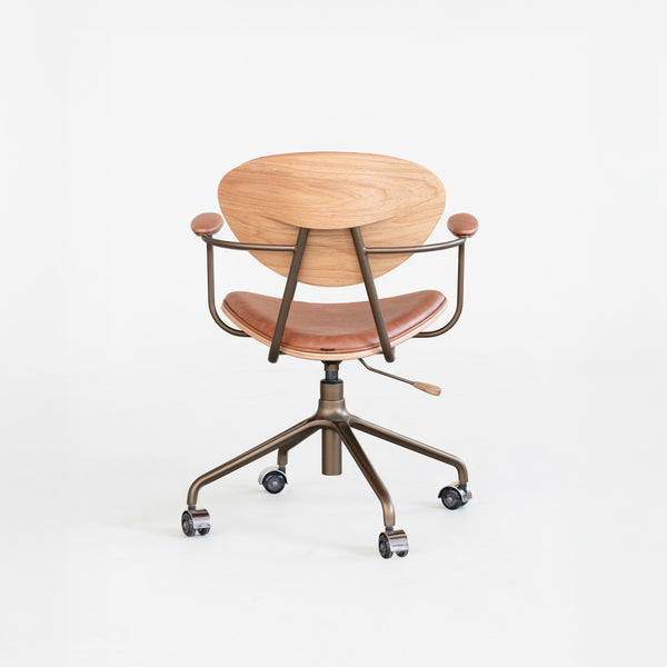 Cadeira Andorinha Office - MEZAS