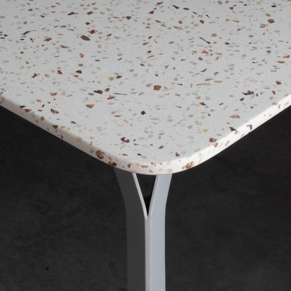 Mesa SOMA+ | Concreto e granilite