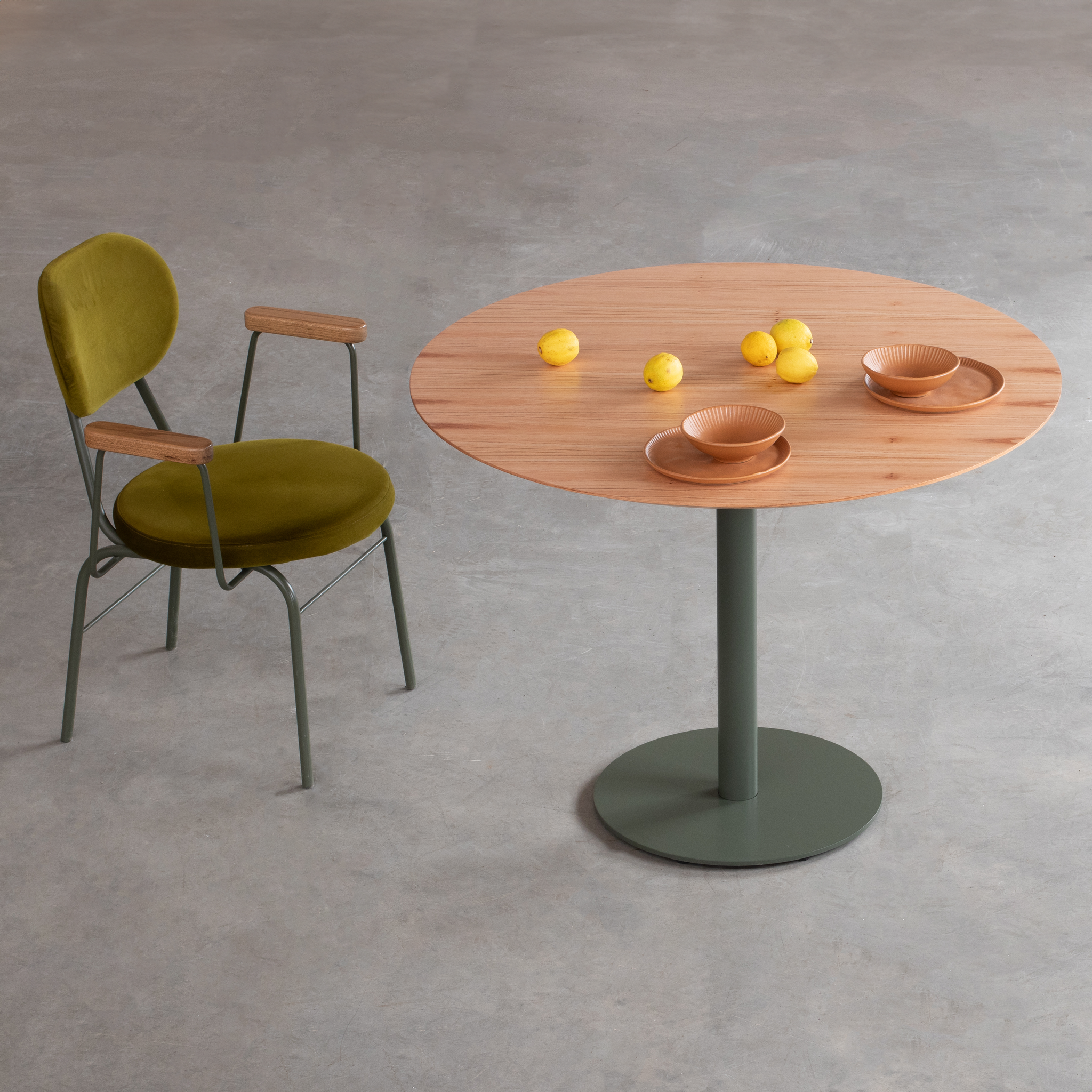 Mesa Hertz Pé Central (Mk1) | Tampo Madeira – MEZAS